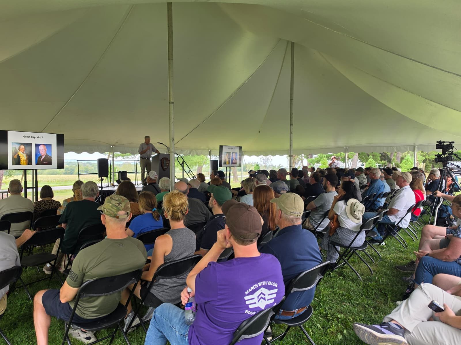 Kevin addressing a large audience at Gettysburg